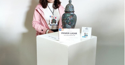  Estudiante UG gana premio a la creatividad artesanal en la categor&iacute;a “artesano-dise&ntilde;ador”