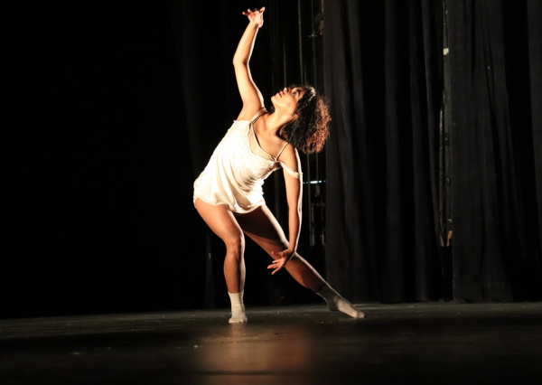 Estudiantes de la Licenciatura en Artes Esc&eacute;nicas UG presentan obras teatrales y espect&aacute;culos de danza en el Teatro Principal