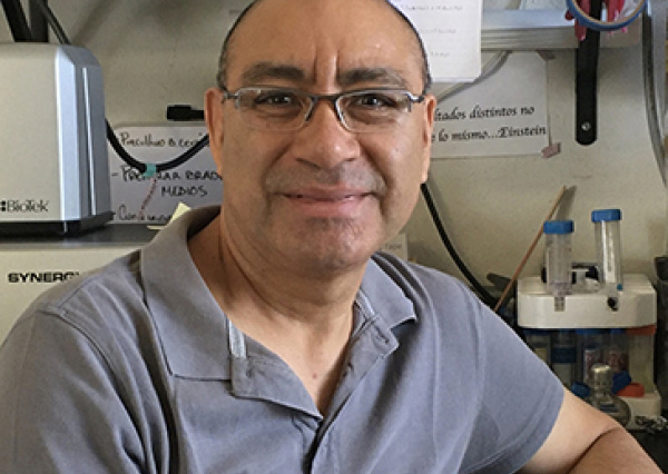 El Dr. Jos&eacute; Eleazar Barboza Corona es reconocido con la beca Fulbright-Garc&iacute;a Robles 2022-2023