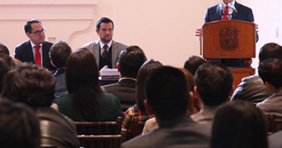 UG recibe a estudiosos del Derecho en el III Seminario del Doctorado Interinstitucional  