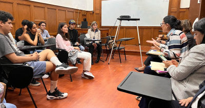Se re&uacute;nen estudiantes y autoridades universitarias para dialogar sobre pliegos petitorios