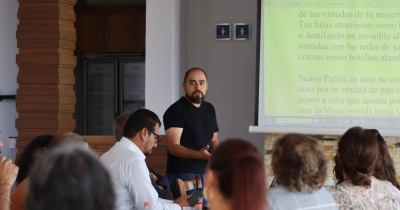 Realizan taller de poes&iacute;a dirigido al personal docente 