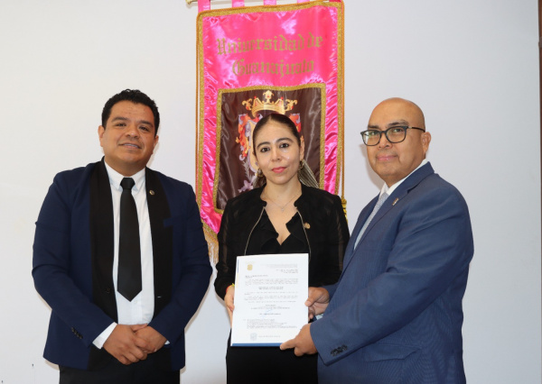 Designan a la Mtra. Luz Mar&iacute;a Rivera Garc&iacute;a Directora de la ENMS Salvatierra para el periodo 2024-2028