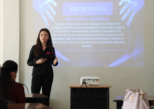 Celebran el 8&ordm;  Coloquio de Investigaci&oacute;n de Estudiantes del CNMS 2025