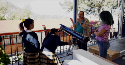 Promueve Comunidad UG vocaciones cient&iacute;ficas en las infancias