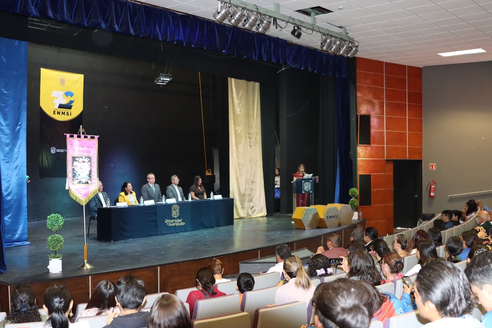 ninas en la ciencia 01