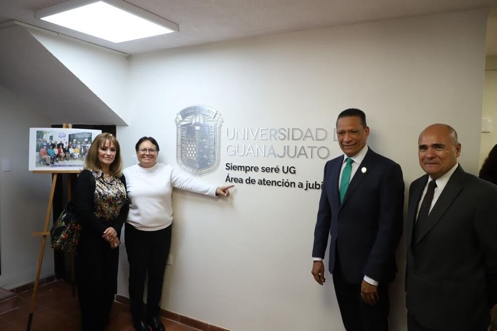 CEREMONIA DE FIN DE CURSOS DE LA MAESTRA EN CIENCIAS FORENSES 02