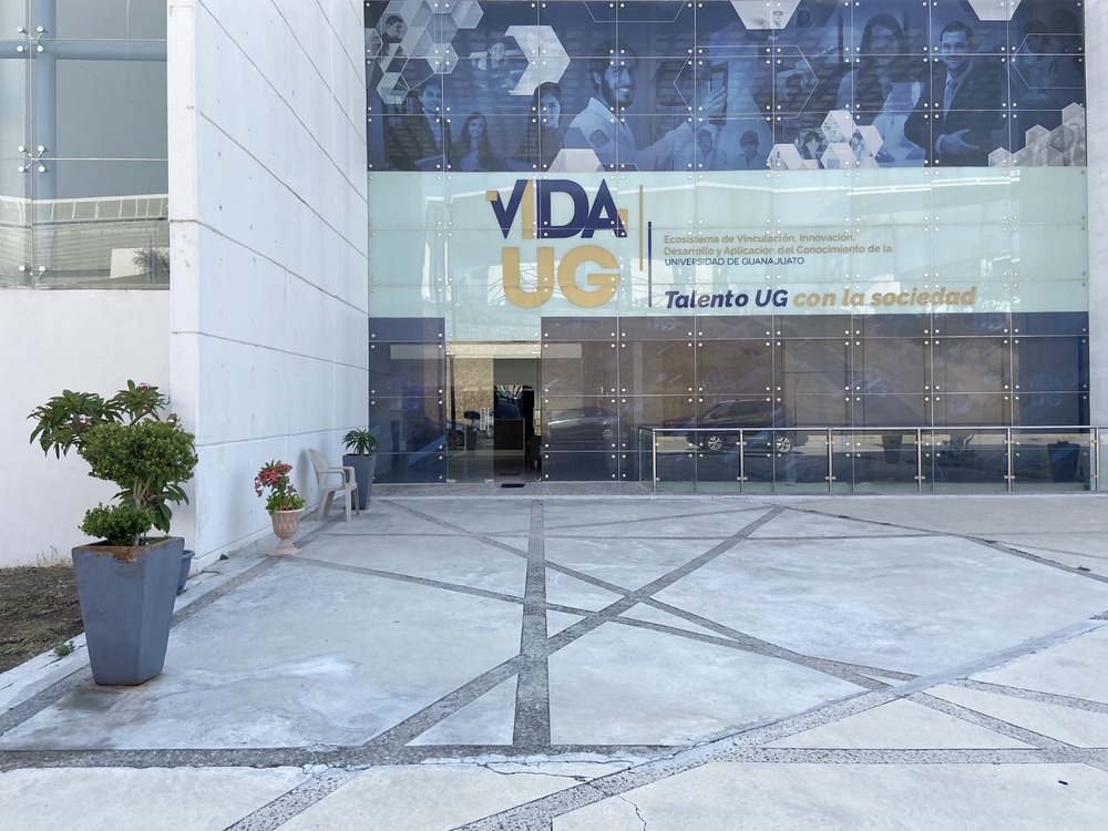 CEREMONIA DE FIN DE CURSOS DE LA MAESTRA EN CIENCIAS FORENSES 02