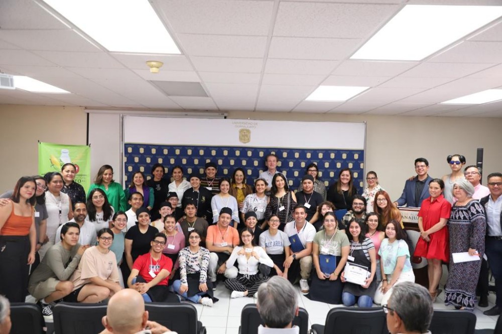 CEREMONIA DE FIN DE CURSOS DE LA MAESTRA EN CIENCIAS FORENSES 02