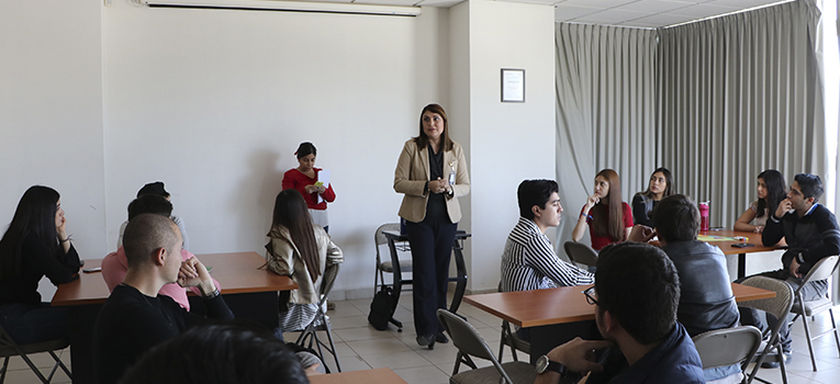 ofrecenintegrantesmesasdirectivascampuscelayasalvatierraparticipardesarrolloaccionesfavorcomunidadestudiantil-ugto-ug